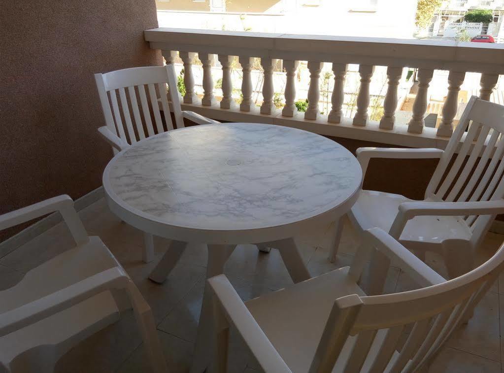 Apartamentos Arenales Del Sol III Zewnętrze zdjęcie